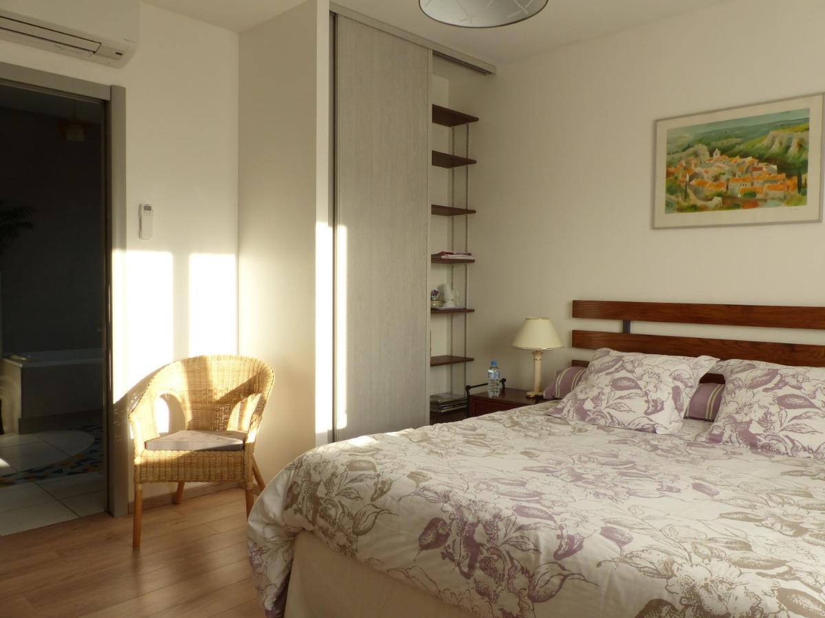 Montagnieu  Les Enselmes Bed & Breakfast エクステリア 写真